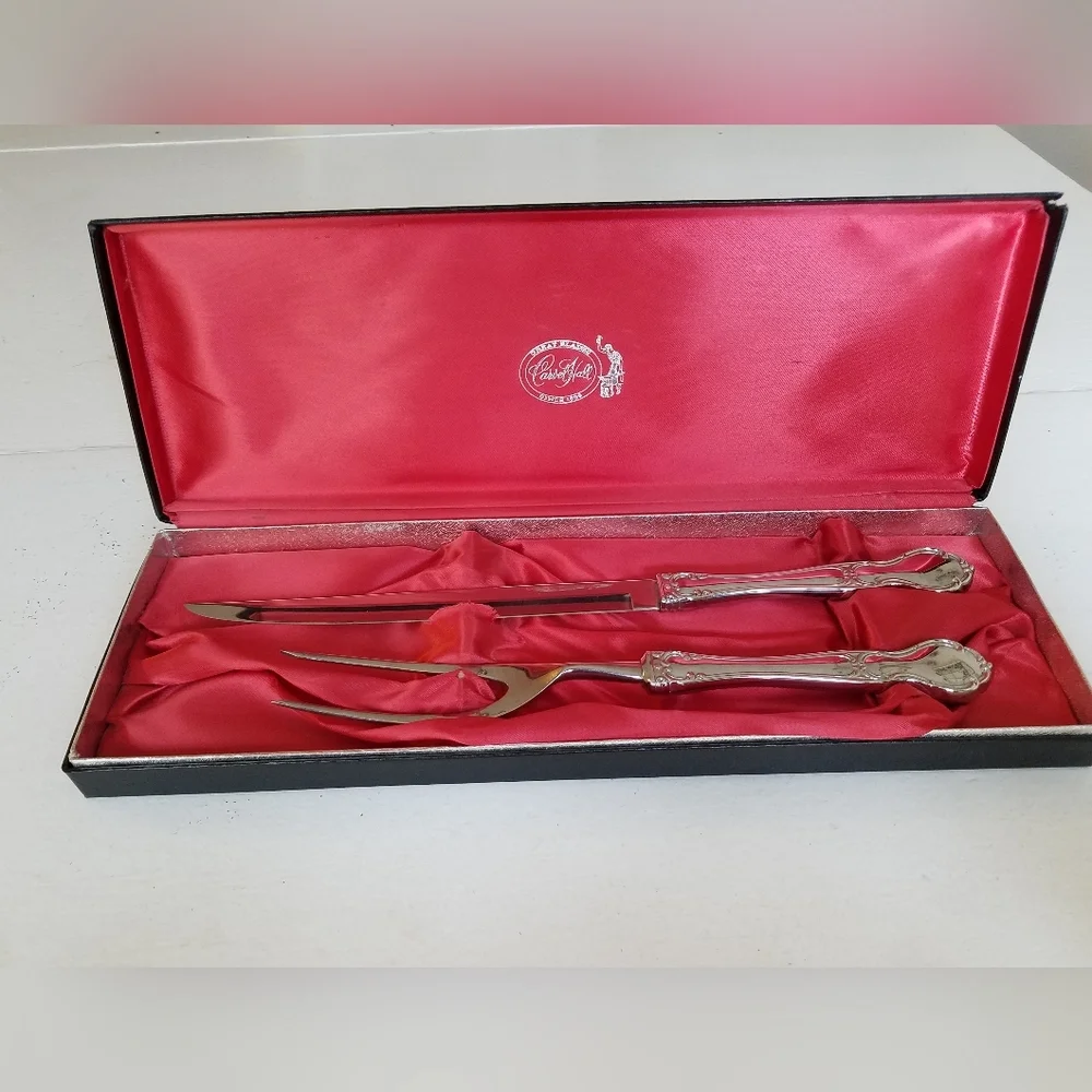 Vintage Carvel Hall Carving Set In Box
